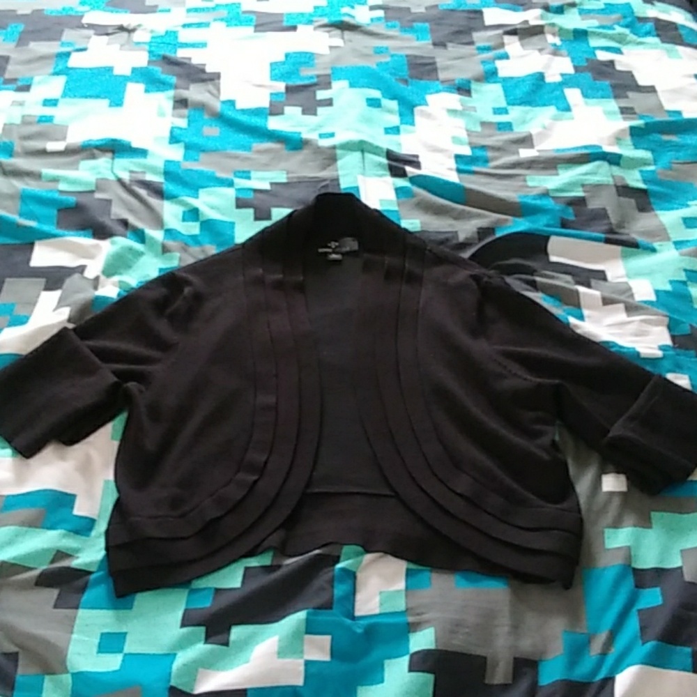 Ronni Nicole Sweater